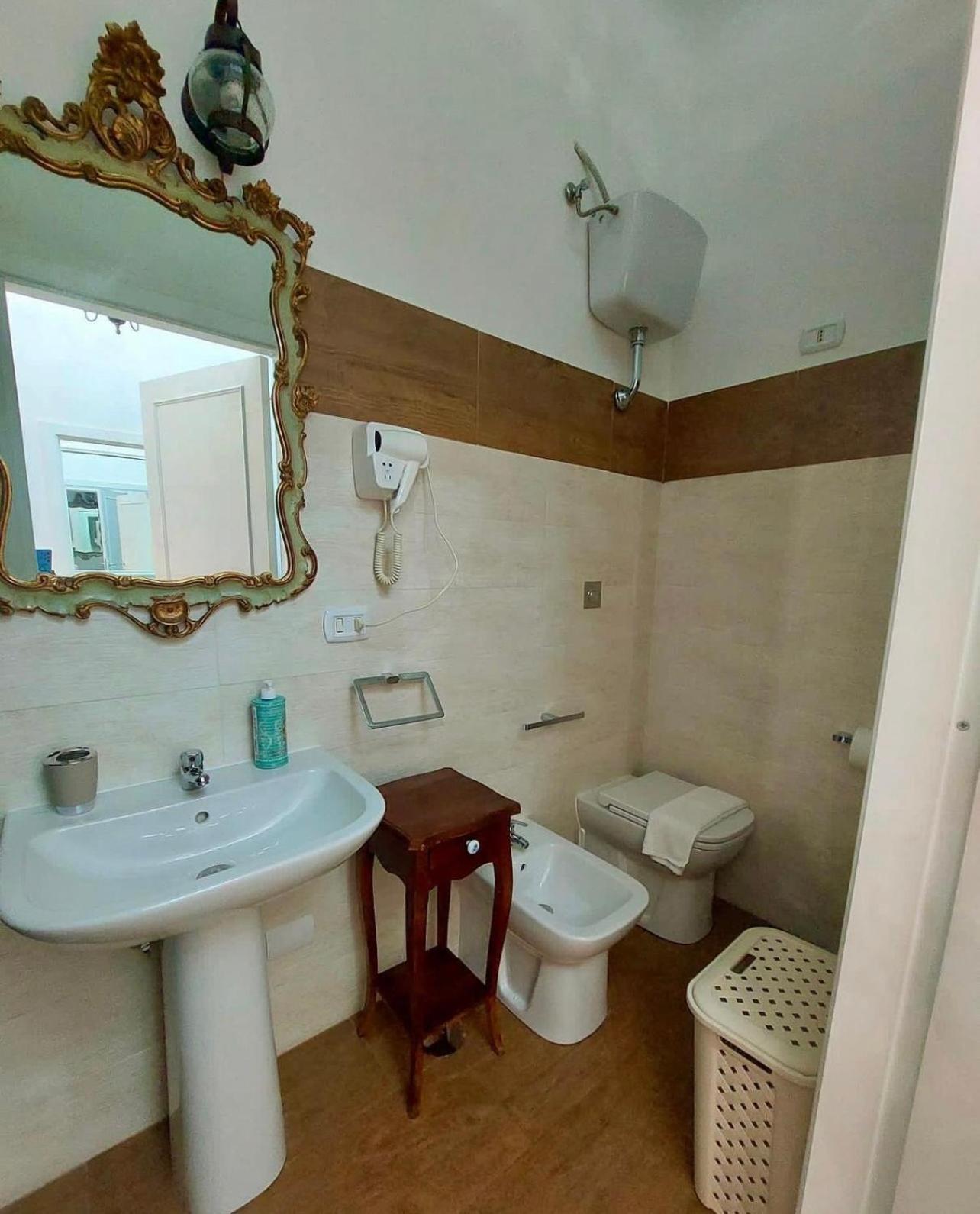 Domus Carbonari Apartment Naples Luaran gambar