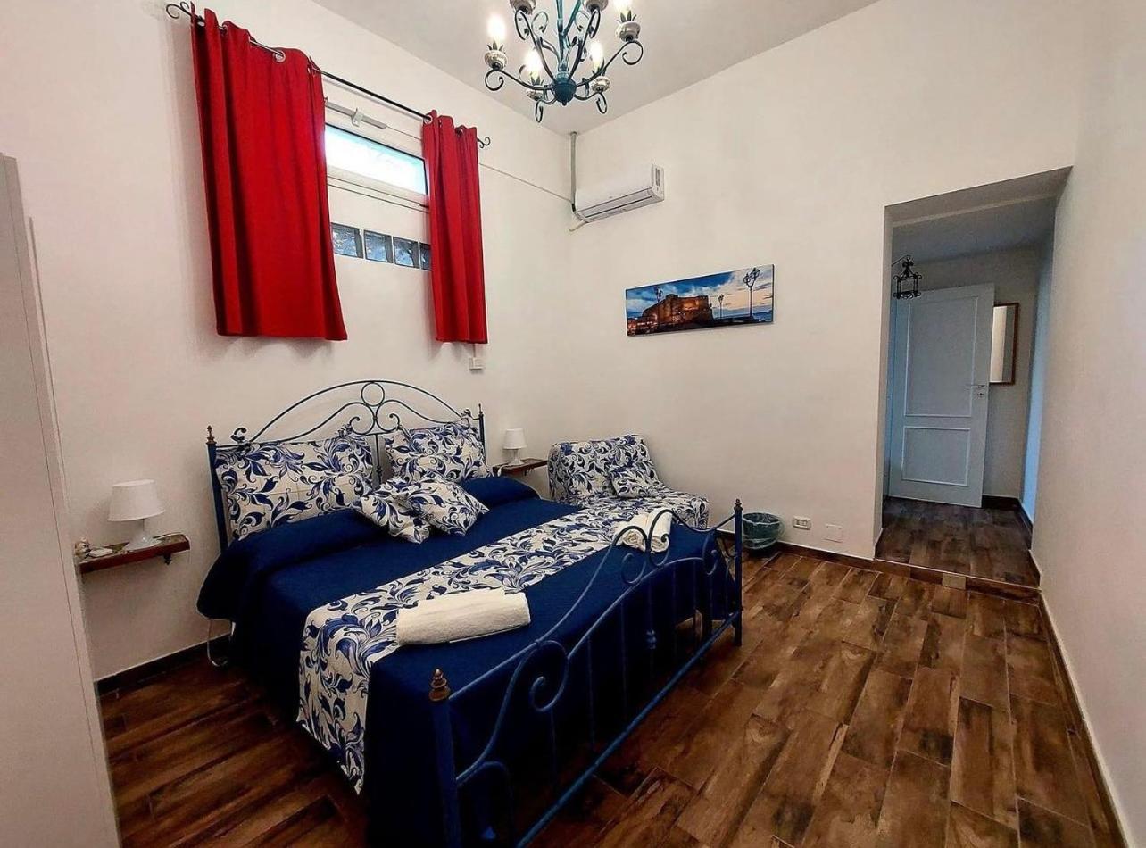 Domus Carbonari Apartment Naples Luaran gambar
